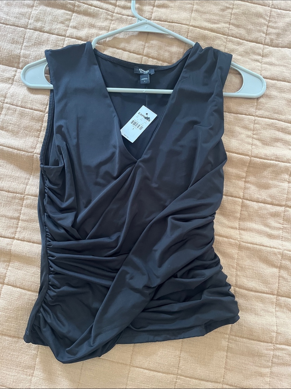 Express Black Sleeveless V-Neck Ruched Tank Top